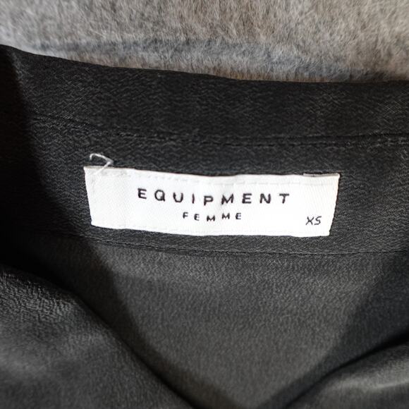 Equipment Femme Top Womens Extra Small Silk Button Front Long Sleeve Black Luxe - Picture 2 of 10